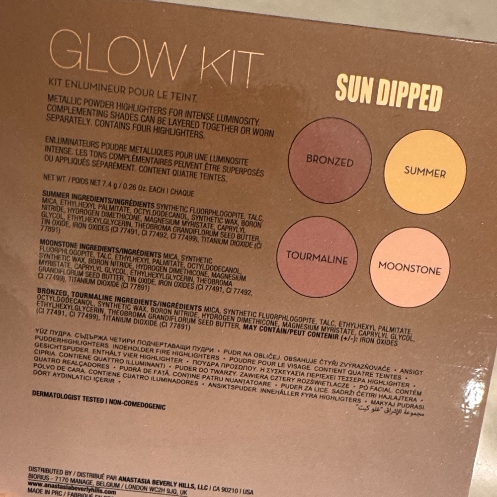 Anastasia Beverly Hills Glow Kit in Sun Dipped - Picture 3 of 3